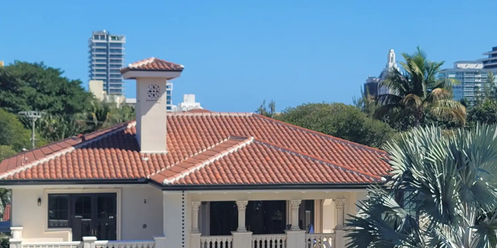 Do Florida Roofing Companies Offer No-Credit-Check Payment Plans?